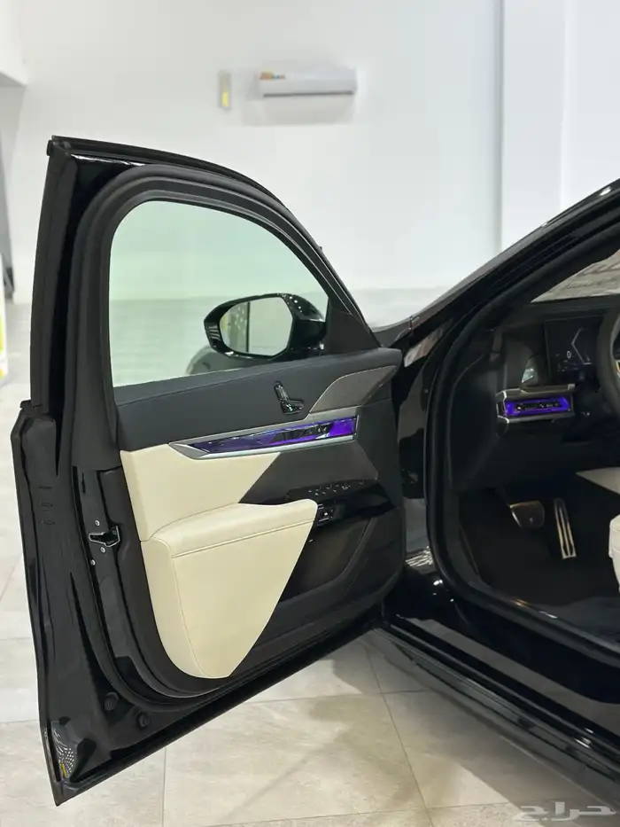 بي ام دبليو للإيجار يومي وشهري 2026 12