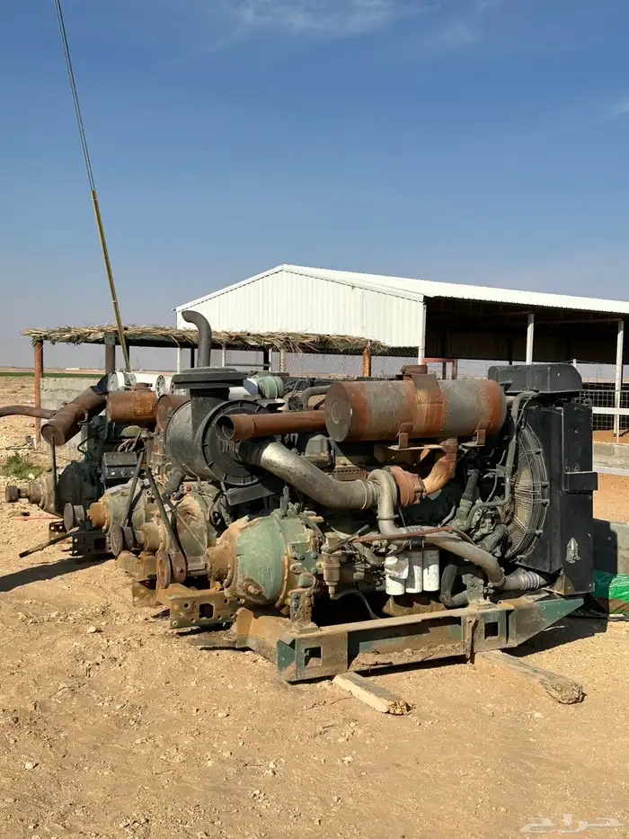 للبيع مكائن ديزل فولفو بحاله جيده عدد 4 4