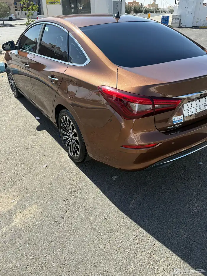 للبيع شانجان ايدو 2020 فل كامل 4