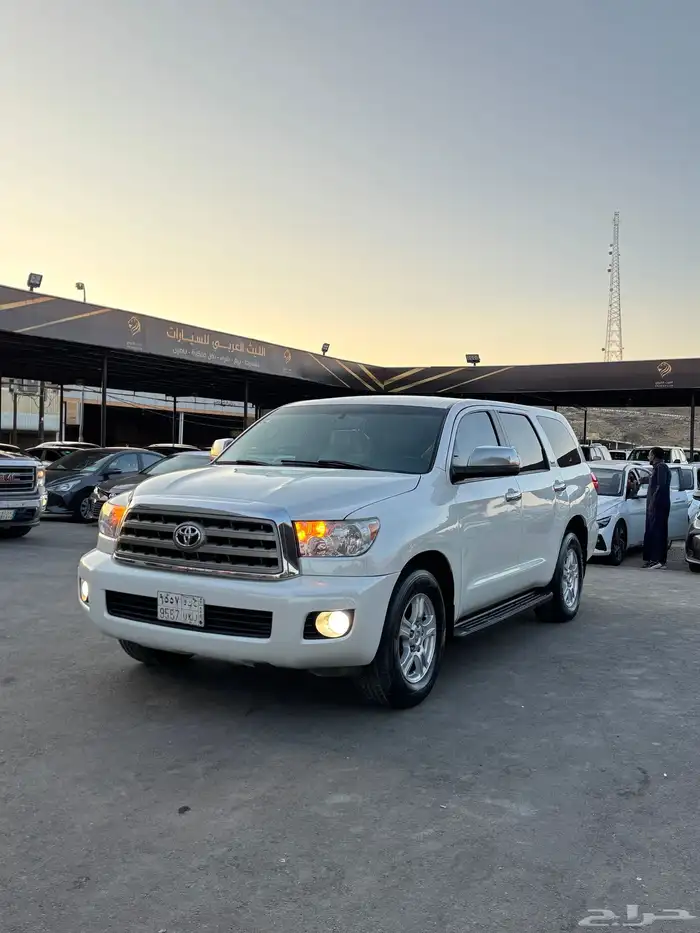 تويوتا سكويا 2015 0