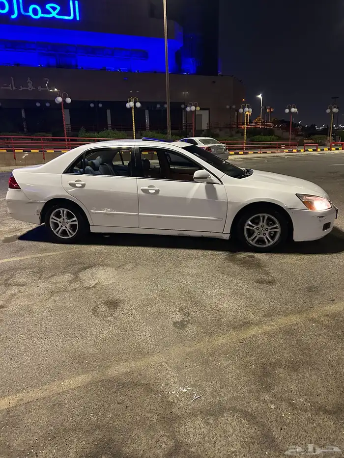 للبيع هوندا اكورد 2006 فل كامل استخدام شخصي 8