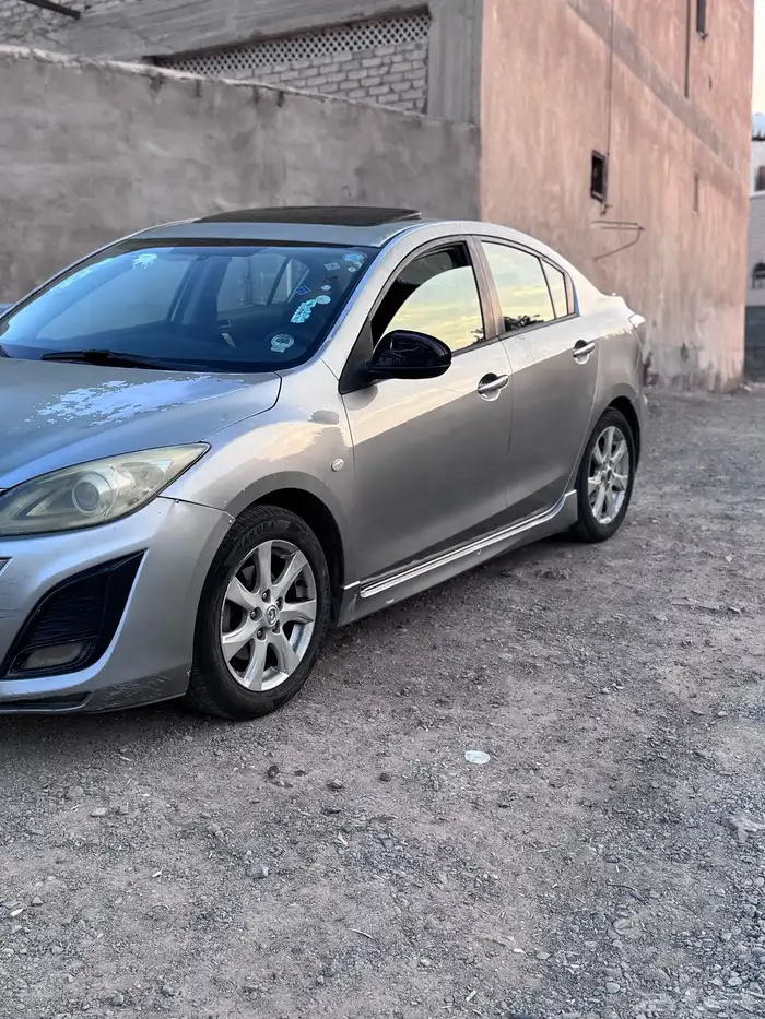 مازدا 3للبيع 1