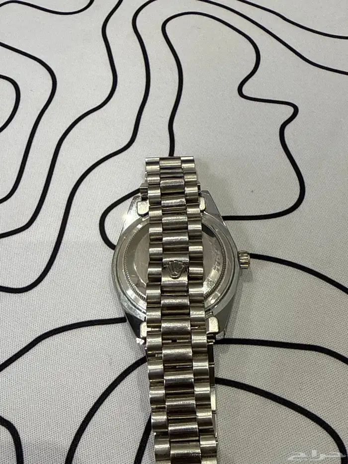 ساعة شبه رولكس للبيع و كيبورد و صور 2