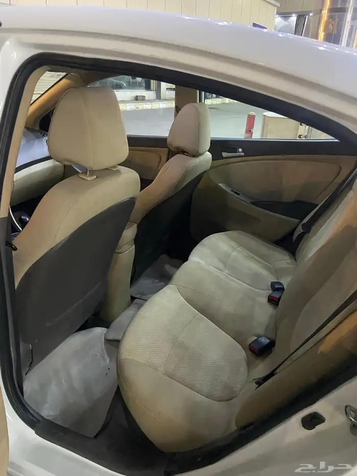 اكسنت 2015 ابيض للبيع 7