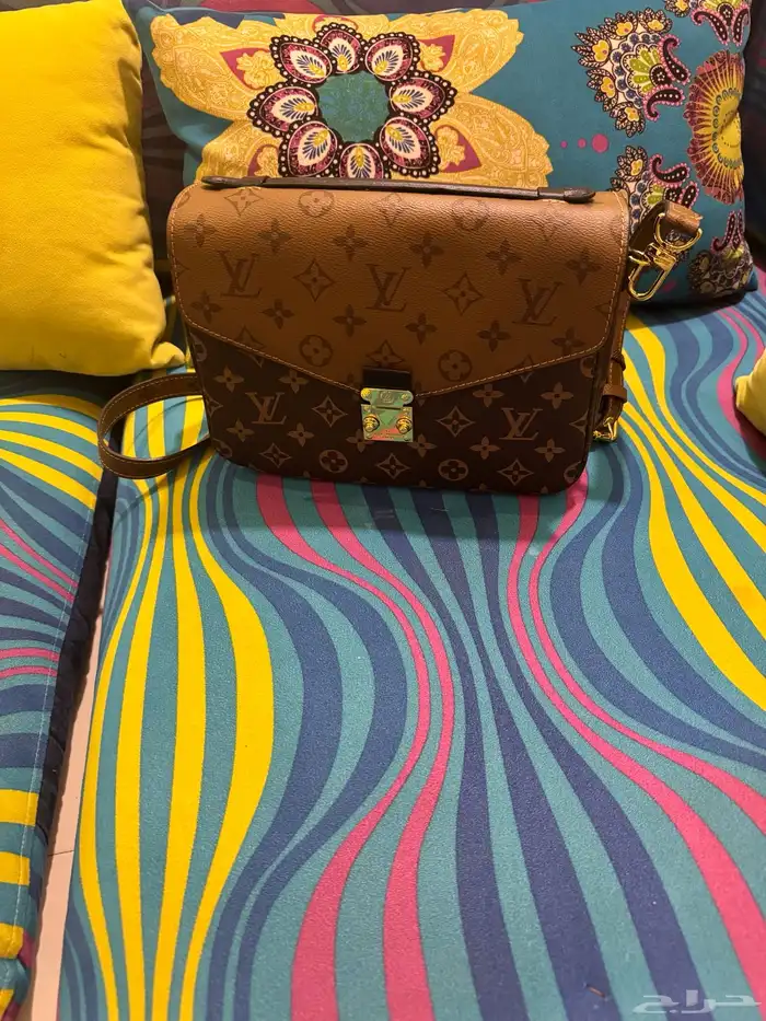 شنطة إل في ماستر 0