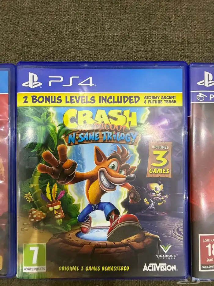 سوني 4 عادي معاه استاند يدعم شحن اليدين   دراعين   8 اشرطه 13