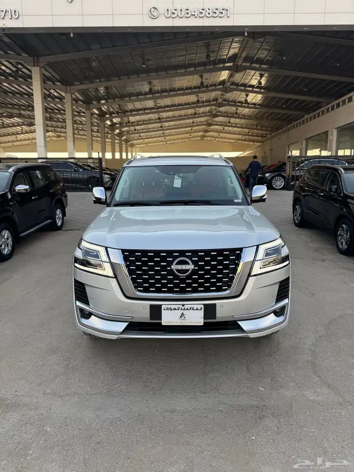 للبيع نيسان باترول بلاتينيوم 2023 سعودي بحالة الوكاله 0