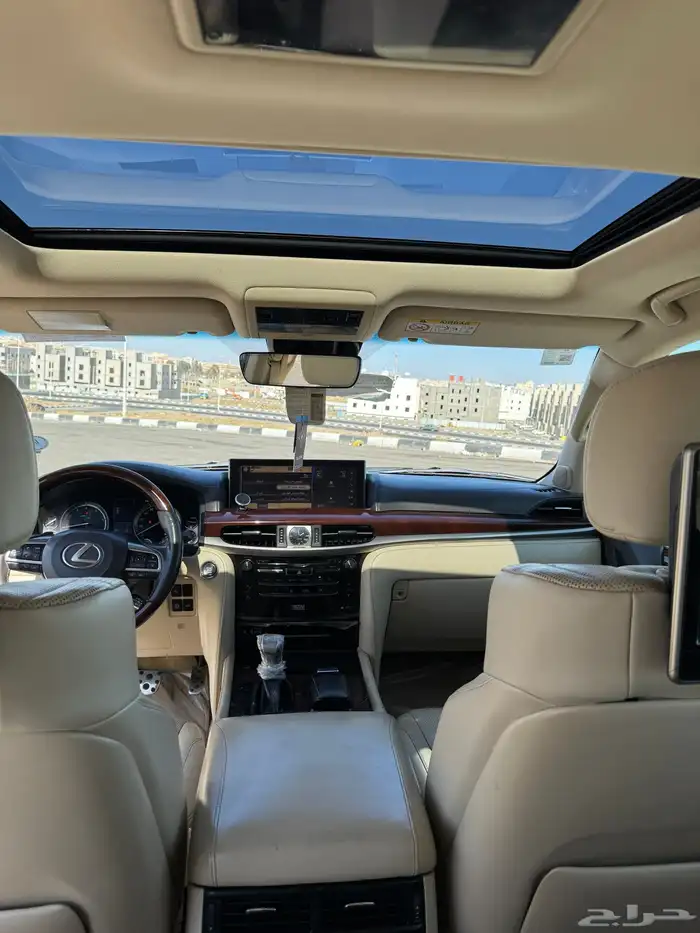 لكزس بلاك دشن2021 21