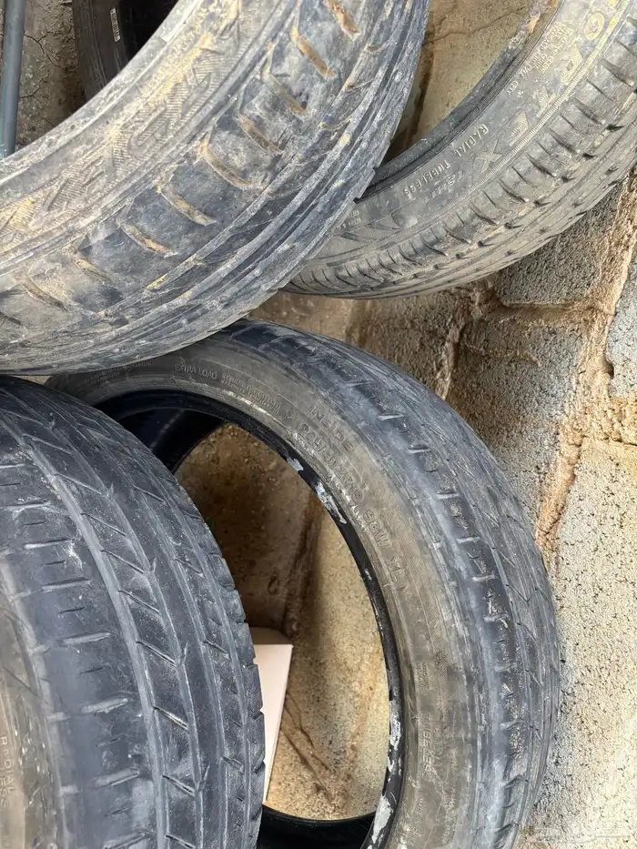 طقم كفرات للبيع مقاس 245 40ZR19 98W XL 1