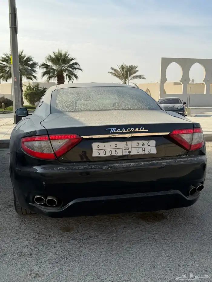 مازراتي قراند توريزمو اس 4.7 المكينة الحمراء مصدومة 10