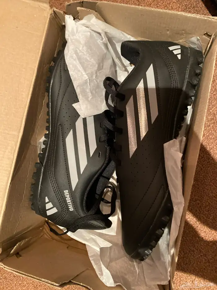 جزمة اديداس جديدة للبيع 1