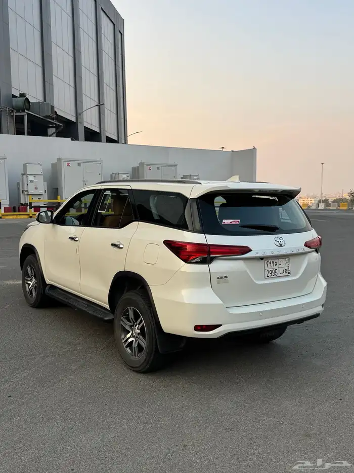 فورشنر 2022 دبل وكاله بحالة المصنع 7