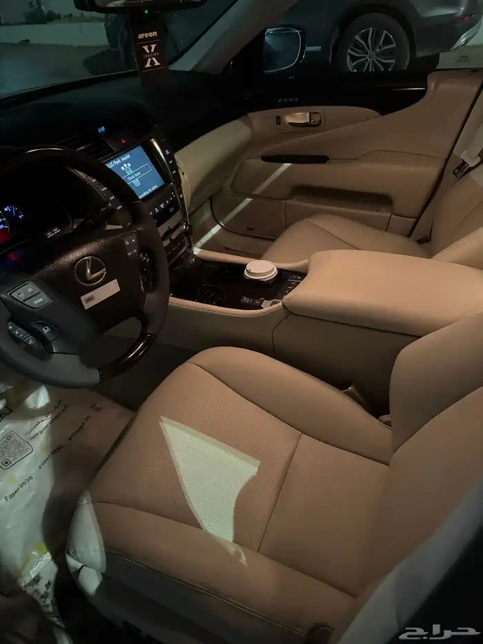 لكزس 460 موديل 2009 5