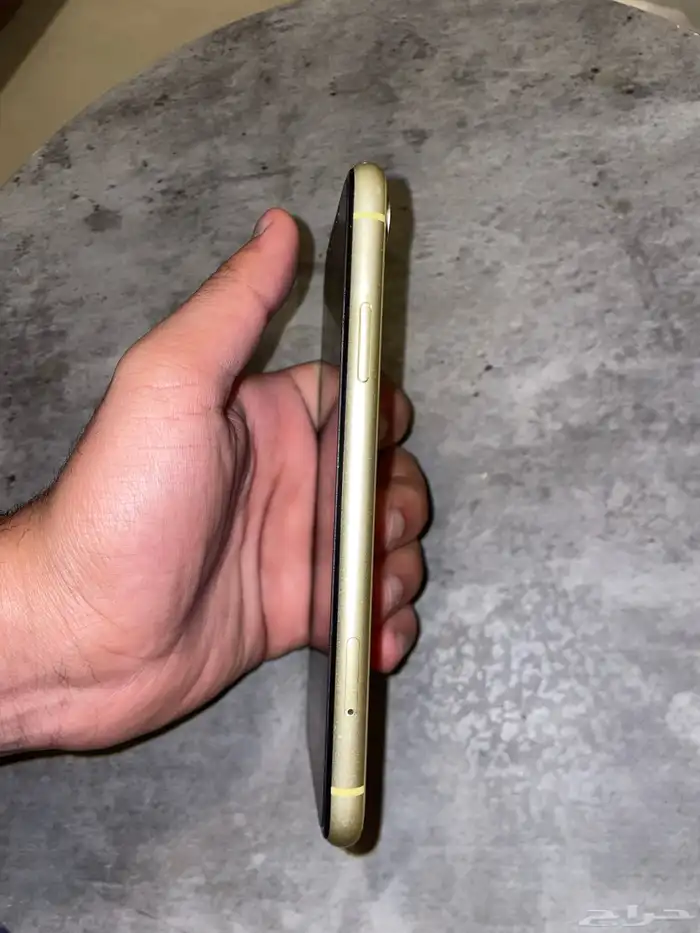 جوال آيفون اكس آر 2