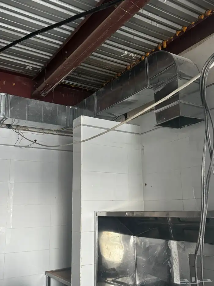 للبيع اغراض بوفيه بالكامل 16