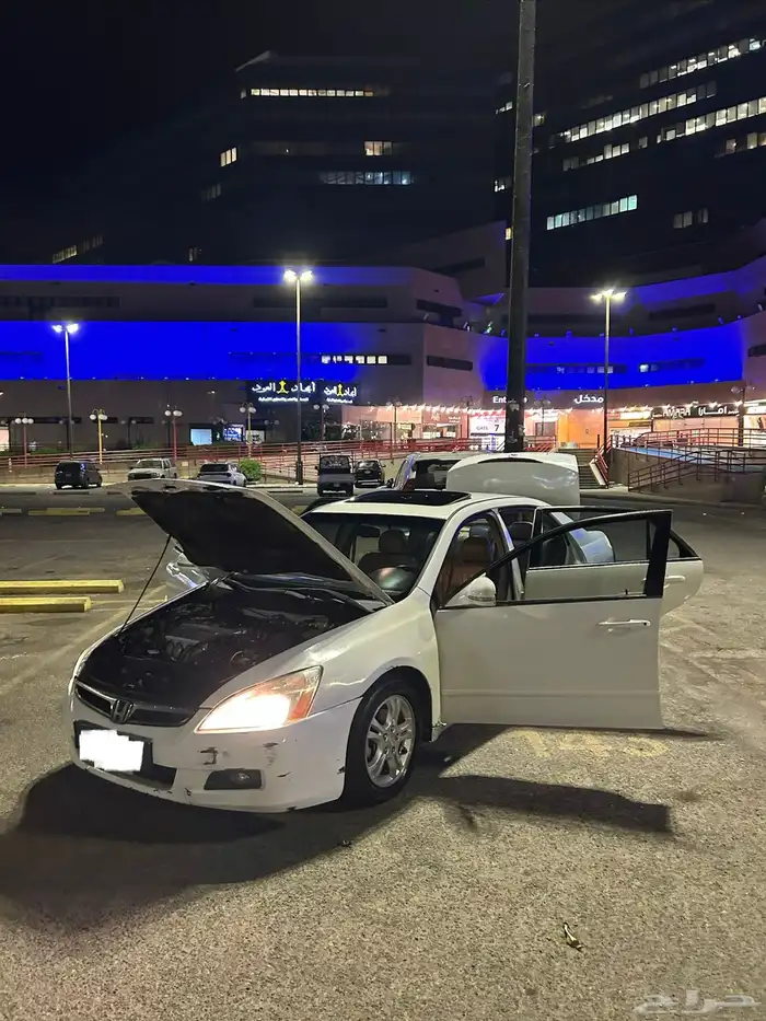 للبيع هوندا اكورد 2006 فل كامل استخدام شخصي 43