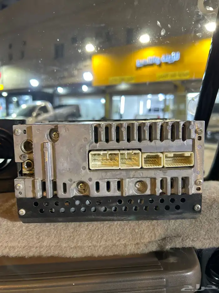 مسجل تيوتا اصلي يركب على الجيب والمواتر الصغيره 3