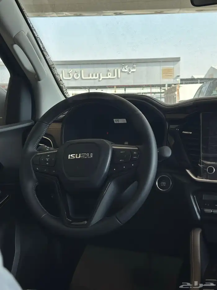 جيب ايسوزو MUX - فل كامل دبل- 2025 6