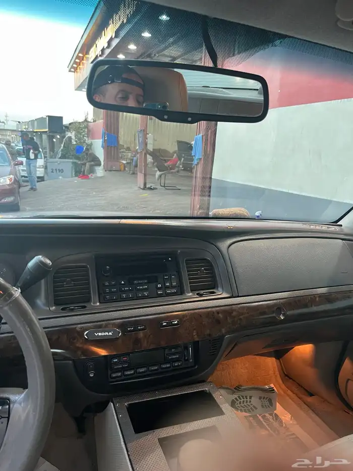 فورد قراند ماركيز 2011 2