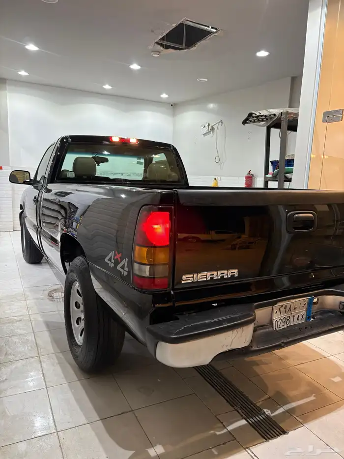 جي ام سي سييرا 2006 مخزن الممشى 28 الف 4