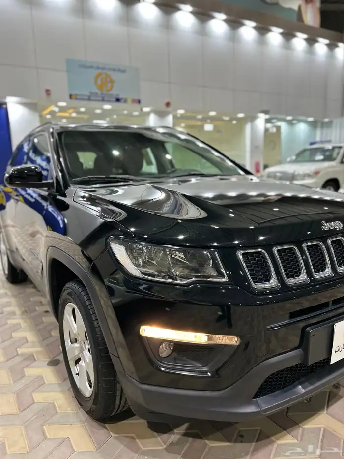 جيب كومباس 6