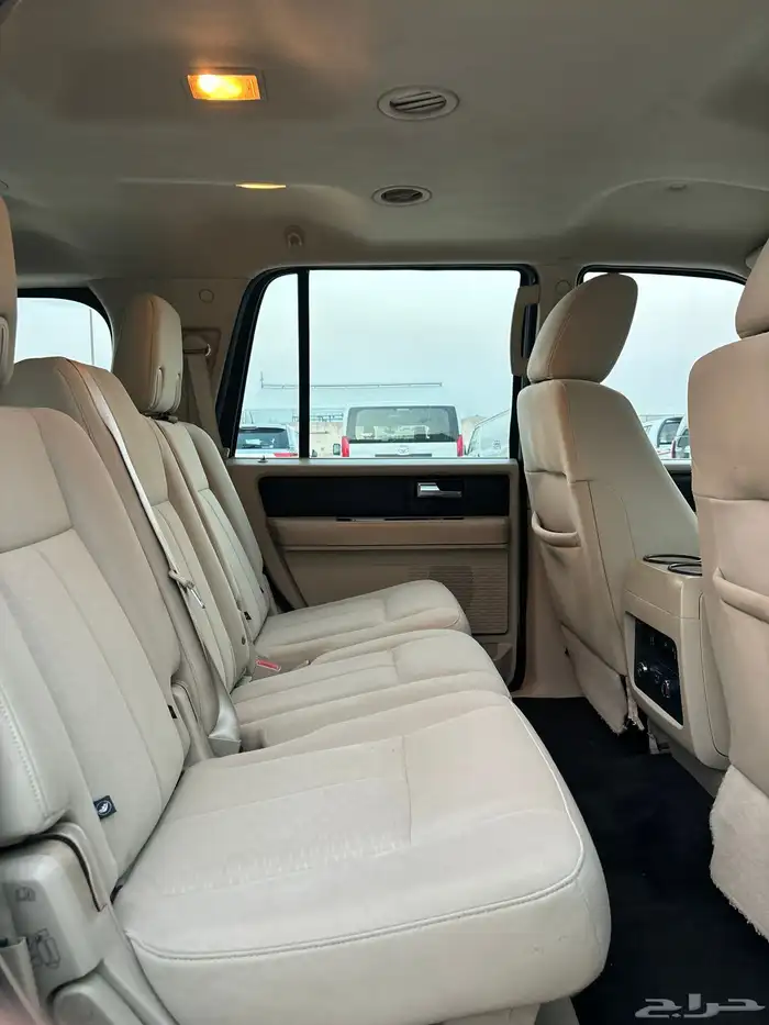 فورد اكسبديشن 2016 قصير بدون دبل سعودي 16