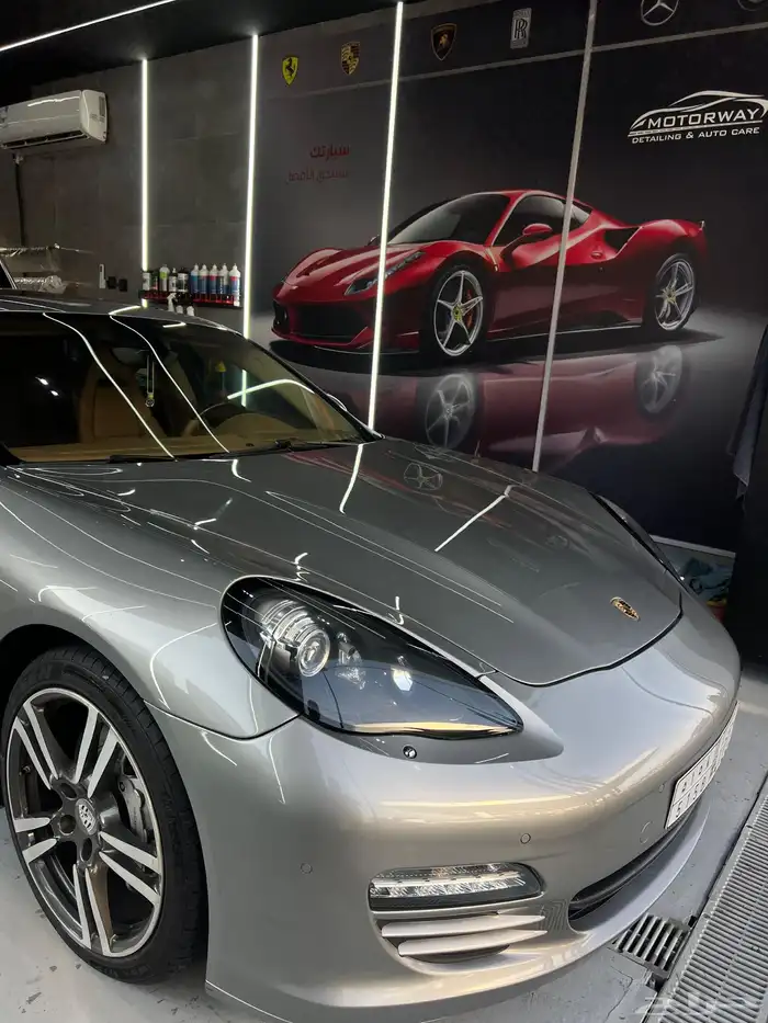 بورش بانميرا 2010 4s. v8 0