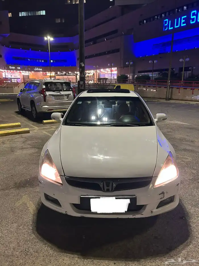 للبيع هوندا اكورد 2006 فل كامل استخدام شخصي 4