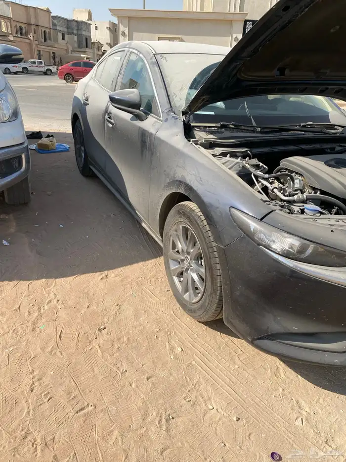 مازدا 3 2025مصدومه للبيع 2