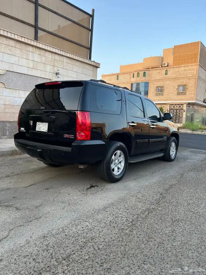 للبيع يوكن 2014 3