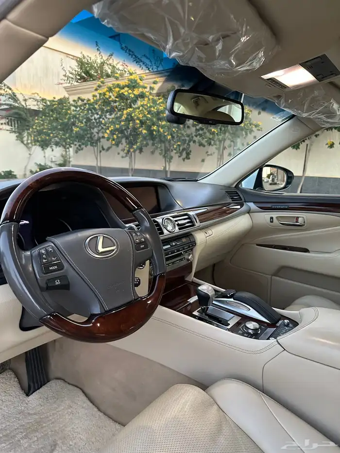 لكزس لارج سعوديه LS 23