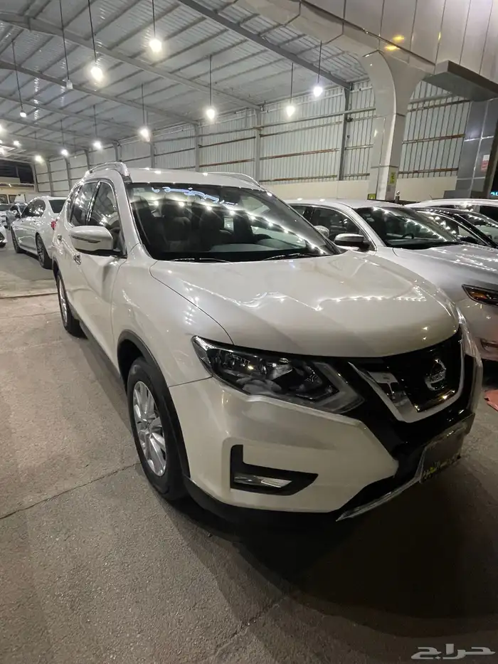 اكس تريل 2022 3