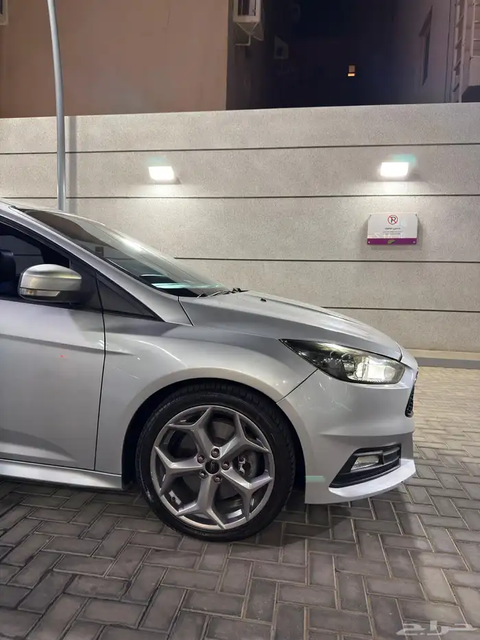 فورد فوكس ST 2017 8