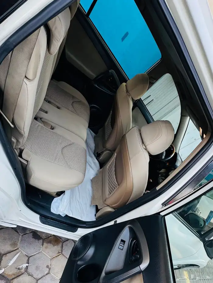 تويوتا راف فور 2012 10