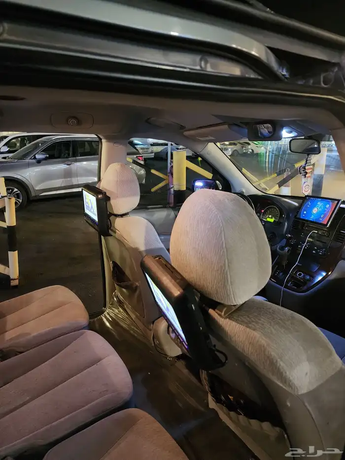 كيا كارنفال 2009 نظيفه 2