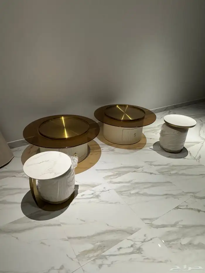 طاولات جديدة فخمة للبيع - مع فاتورة الشراء 4