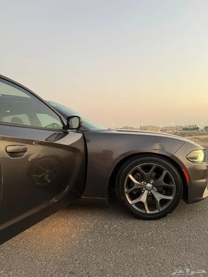 دوج تشارجر 2016 سعودي 6V RALLVE قمه بنضافه 35