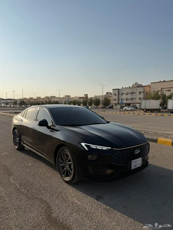 تورس اسود ترند 2025 1