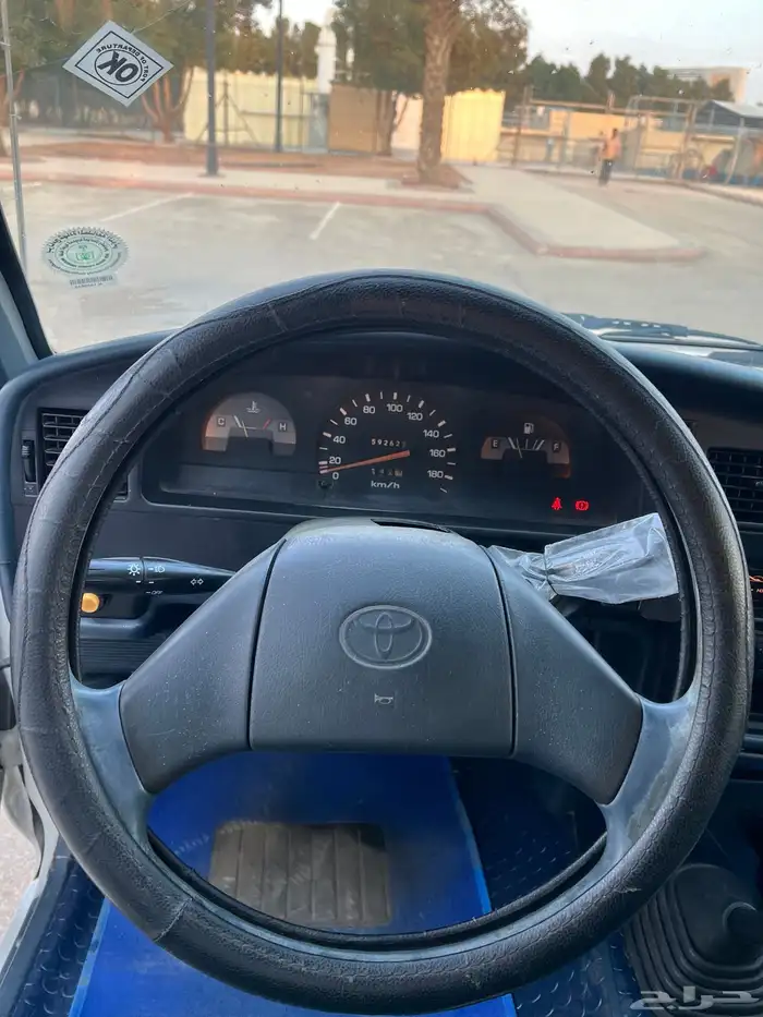 هايلوكس 94 مع لوحة مميزة 14