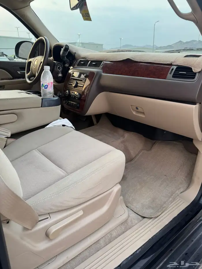 تاهو 2014 سعودي نظيف 35