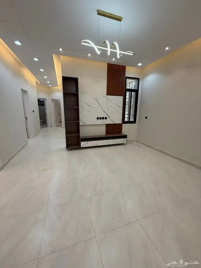 للبيع دور أرضي بحوش وشقق علويه مخطط قرطبه المحاله ابها 10