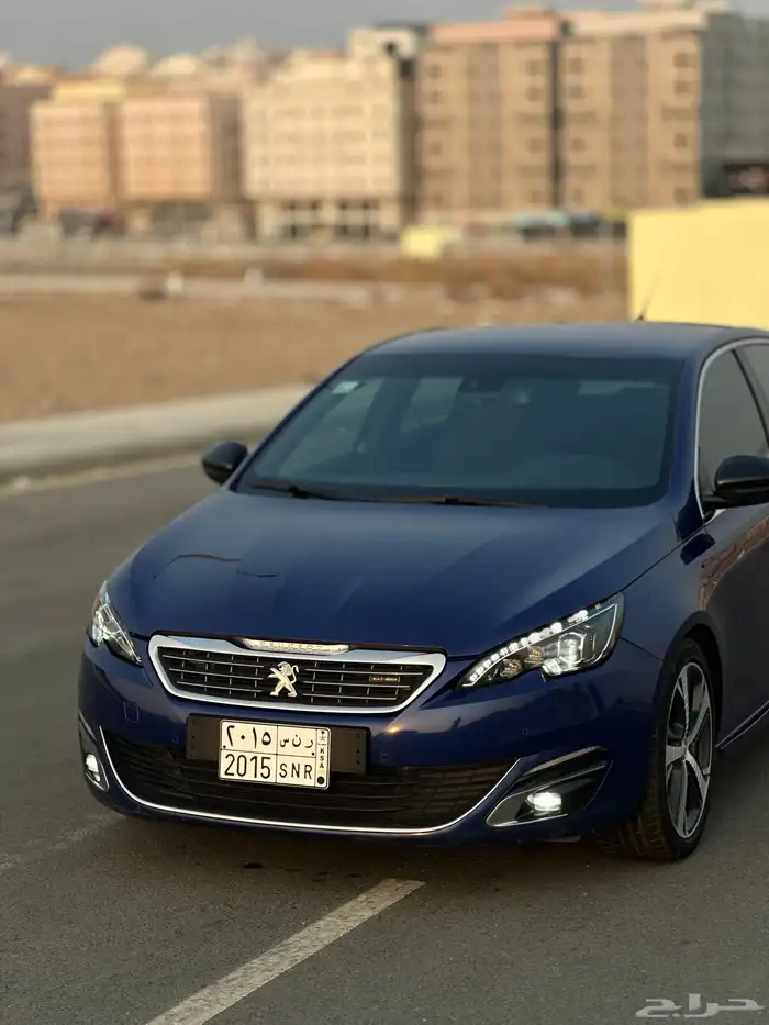 بيجو فئة رياضية للبيع او بدل 2