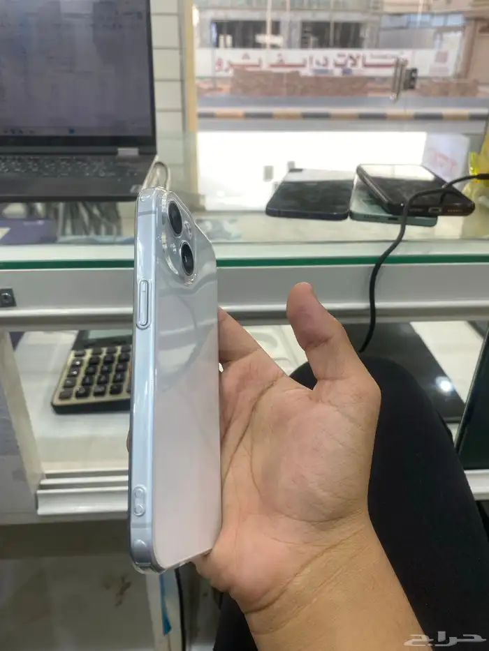 ايفون 15 عادي 256 قيقا شريحتين 1