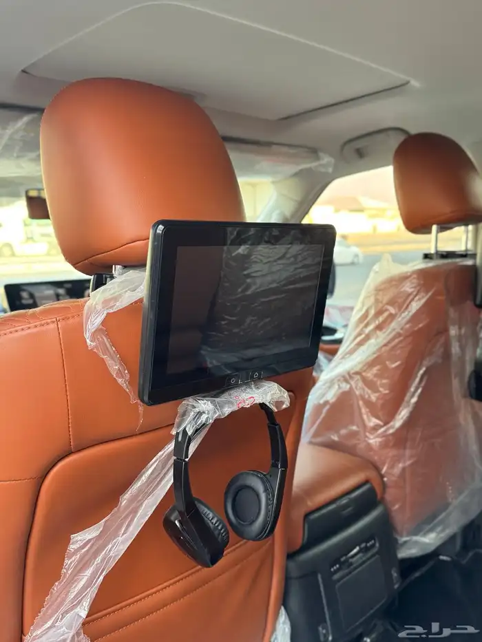 للبيع نيسان باترول بلاتينيوم 2023 سعودي بحالة الوكاله 8