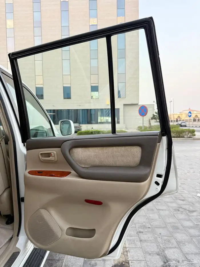 لاندكروزر GXR 2006 - قير عادي اساس سبير علاق 28