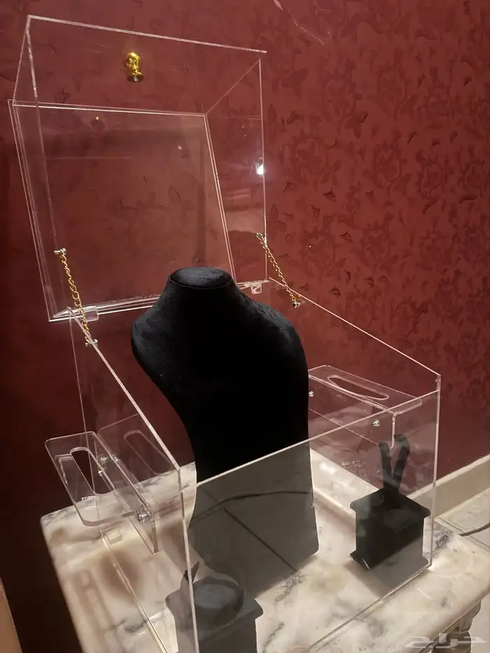 مانيكان وبوكس لعرض الطقم صينيه تقديم دبل زواج 0