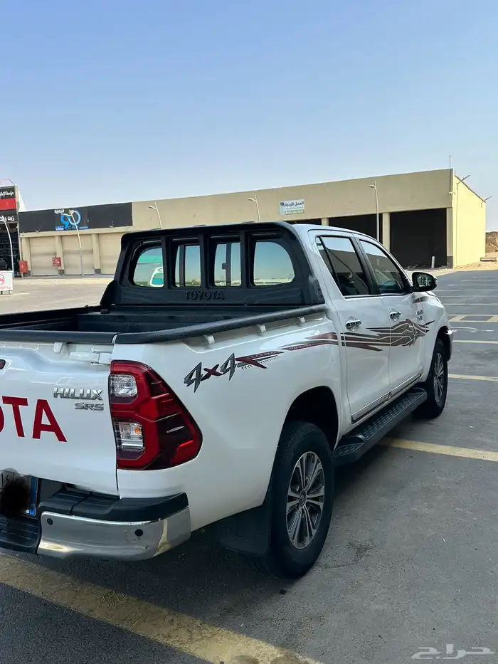 هايلوكس 2023 دبل ديزل 4