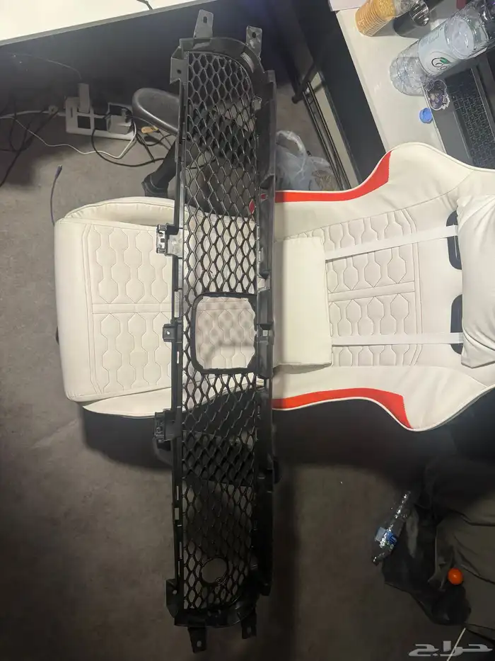 قطع   جراند شيروكي 1