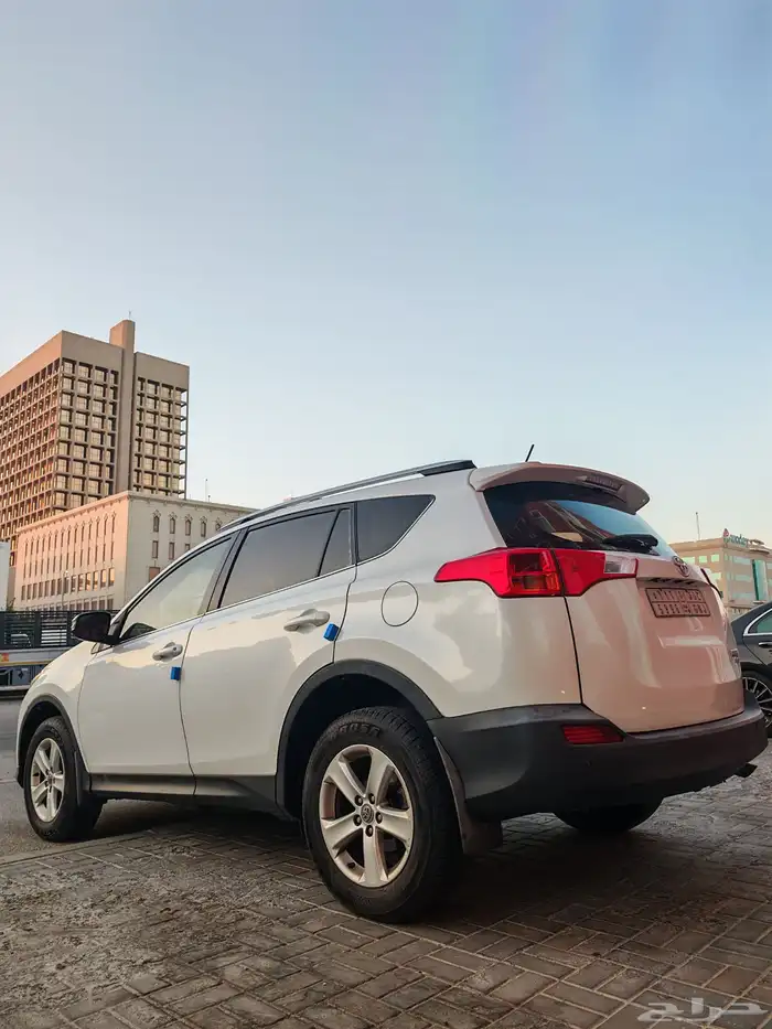 تايوتا رافور 2015 فل كامل VX كاش او اقساط 5