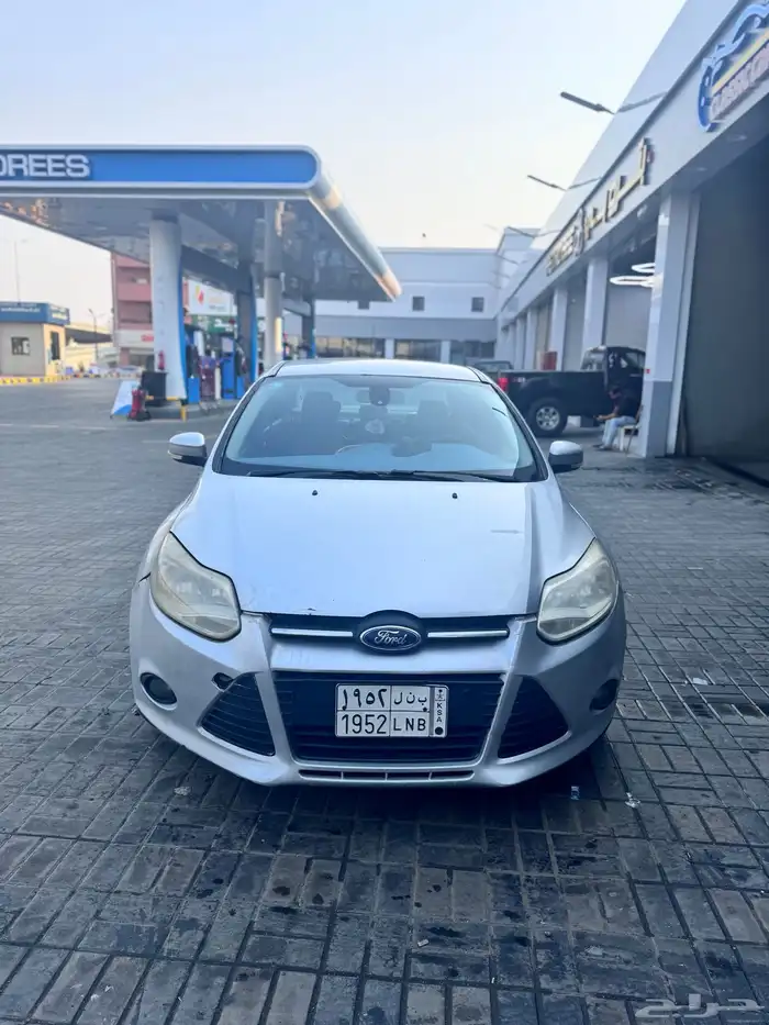 فورد فوكس 2012 4